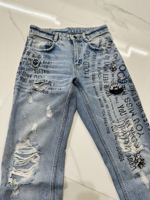 ZARA дънки с декоративни камъни и мъниста