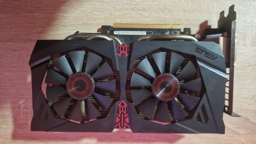 GTX 960 2GB Asus Strix