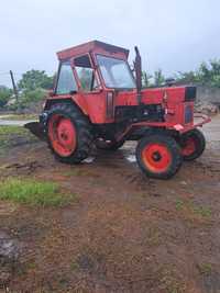 Vând tractor u650+plug