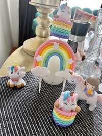 Figurine tort unicorni