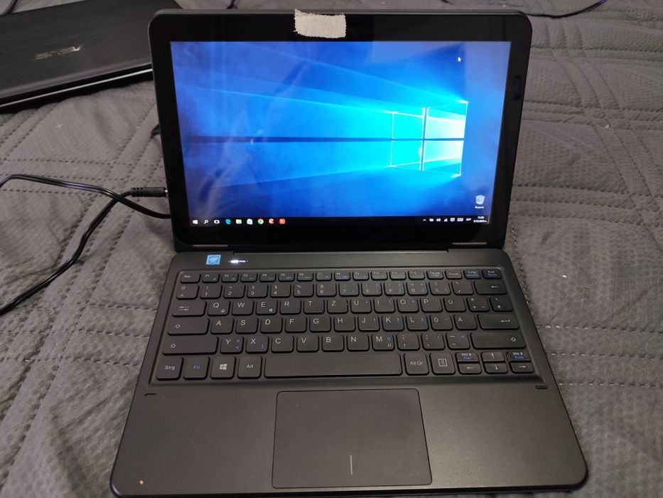 Лаптоп QDYS PRIME WIN 12 - 2 in 1_11.6"_Tablet PC & Docing Keyboard