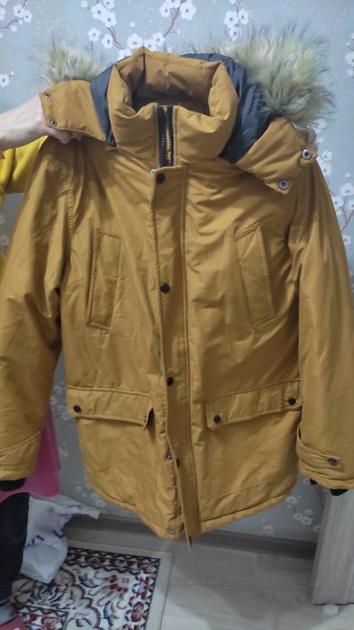 Зимняя куртка,в лучшем состоянии