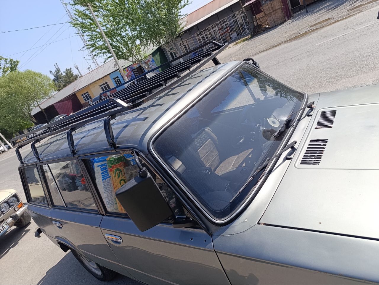 Jiguli  02 xolati yaxshi  malumot narxi telifonda