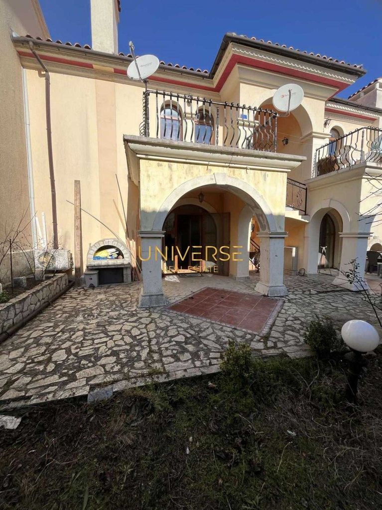 Продава се Двустаен апартамент в к.к. Елените - 72 кв.м за 1459 €/кв.м - Снимка #12
