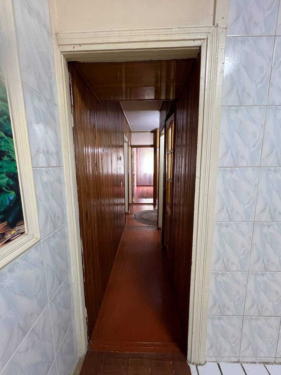 Продается квартира в Янгиюле. Срочно!