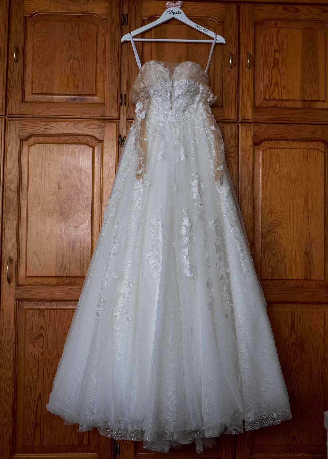 Булчинска рокля на Anna Sposa от сватбен бутик The Wedding residence