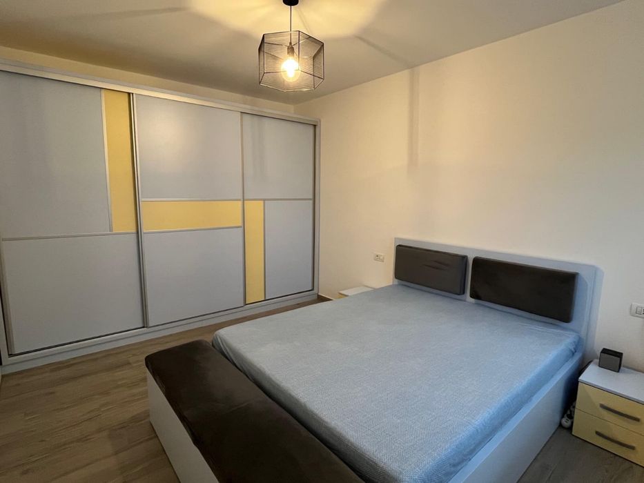 Apartament cu 2 camere si loc de parcare in Giroc