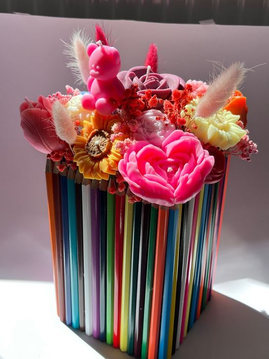 Aranjamente florale din ceara de soia