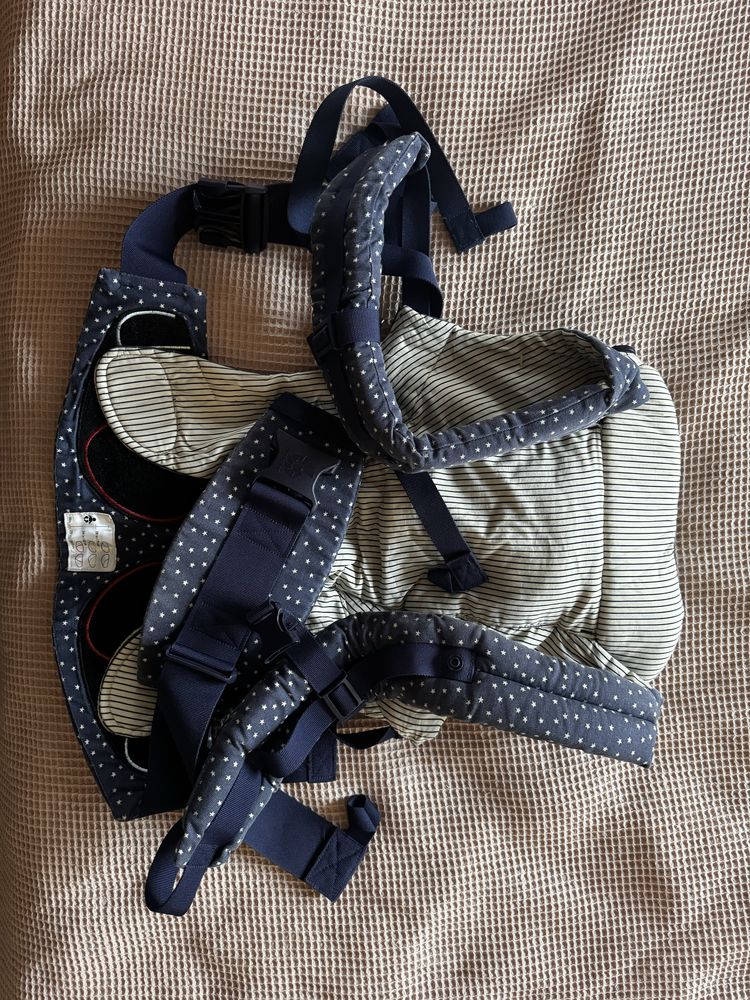 Ergo baby adapt carrier