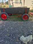 Vând căruță după cai sau tractor