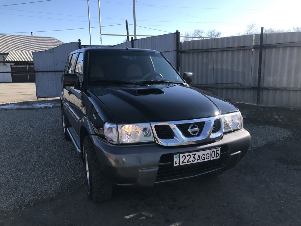 Nissan terrano ll