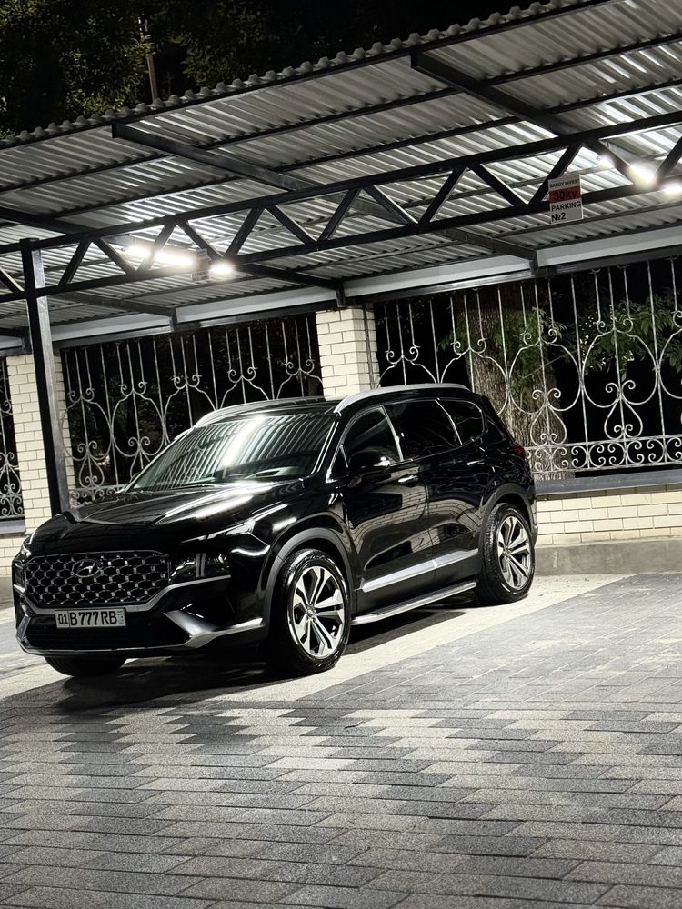 Hyundai santa fe 2022 full option 7 sets