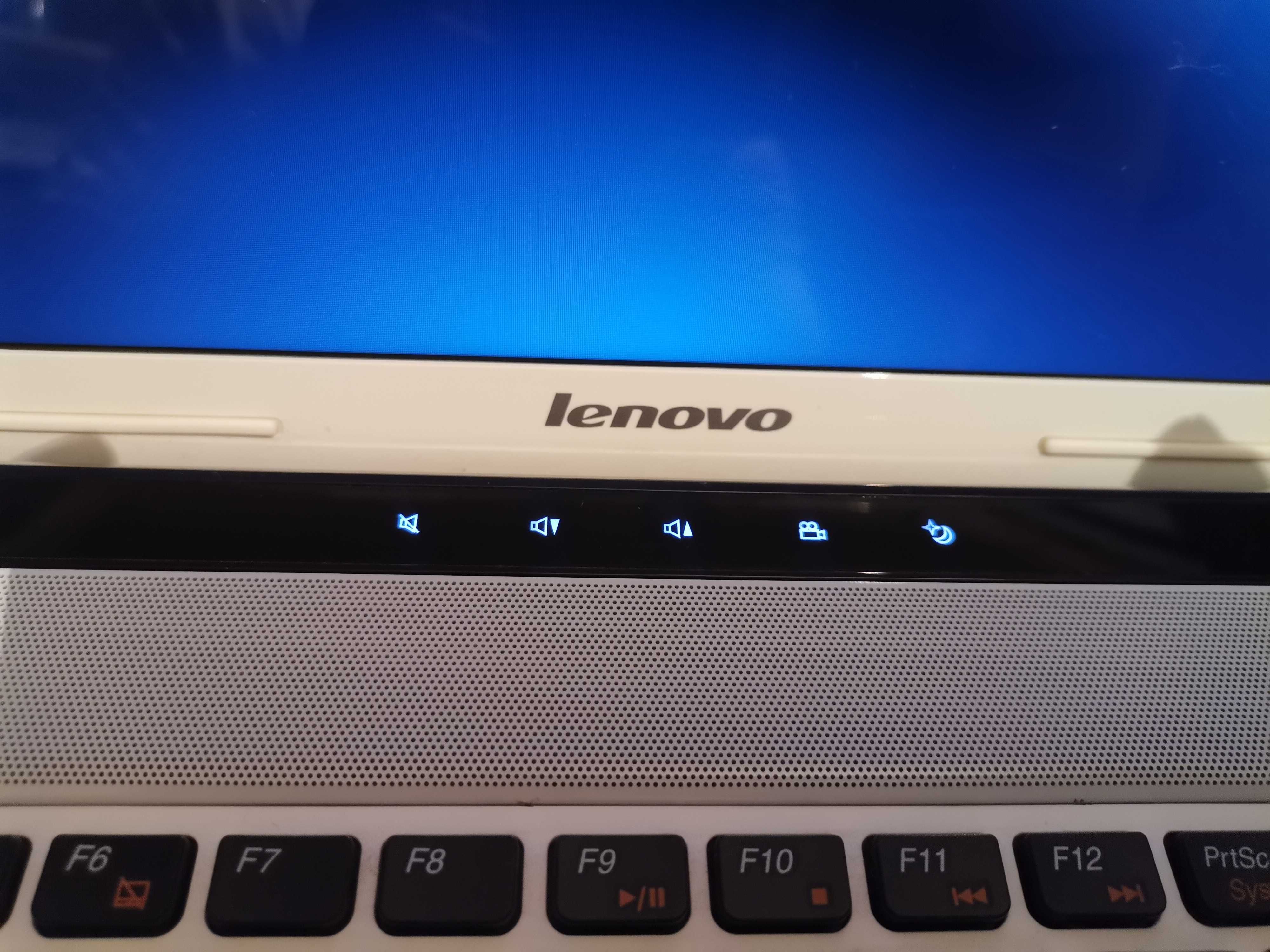 Lenova ideapad Z580