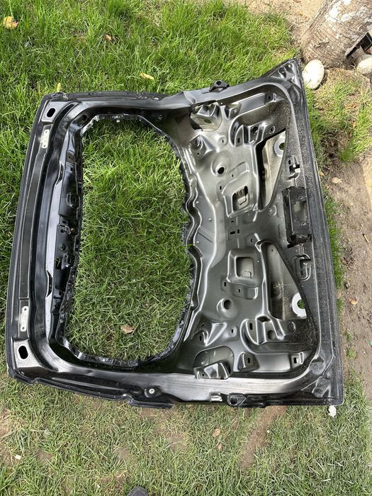 Hayon renault megane 3 break.