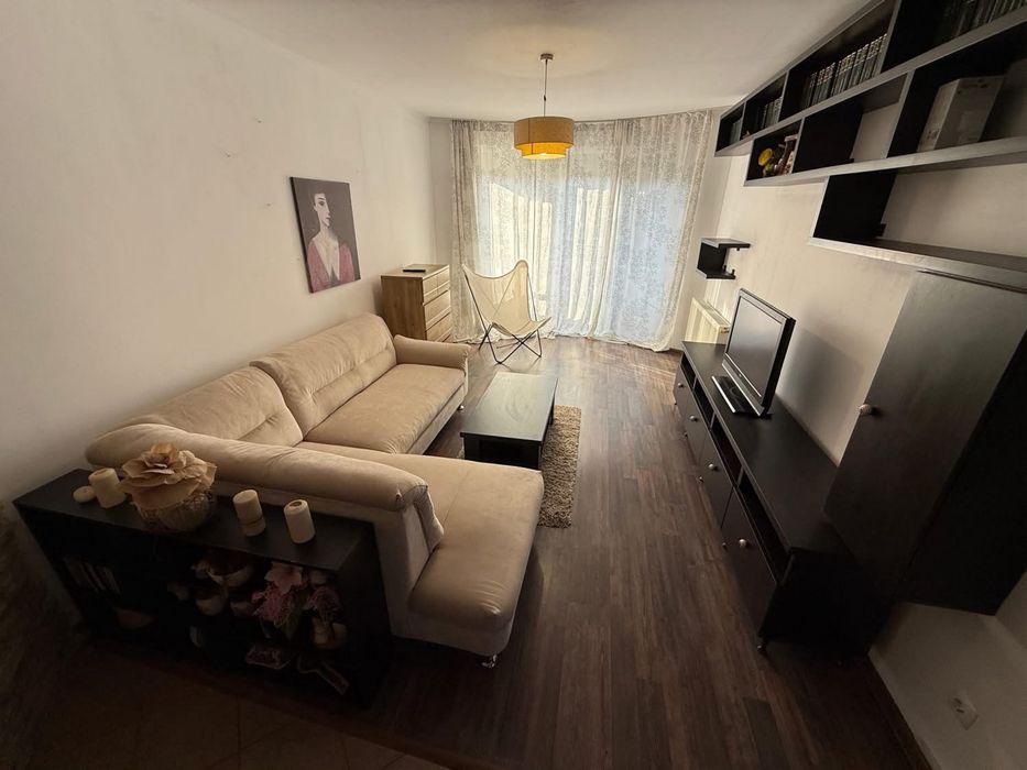 Ofer spre Vanzare Apartament 2 Camere Etaj 2  zona Burdea