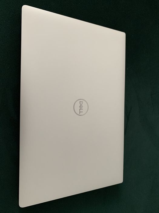 Dell 9570 XPS i7