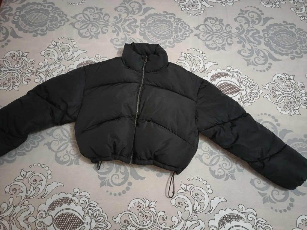 Яке pull bear за 50 лв