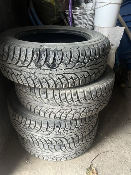 Продам зимнюю резину
