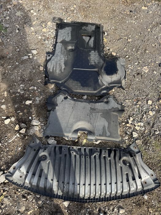 Кора под броня, двигател и скоростна кутия за Mercedes E класа W212