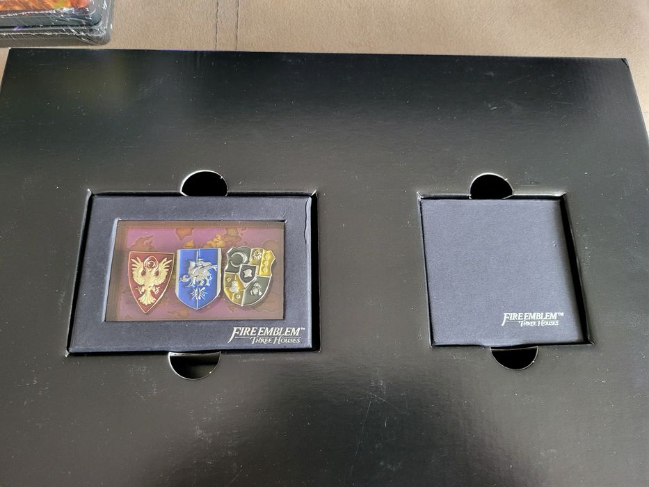 Fire Emblem Three Houses Limited Edition за Nintendo Switch