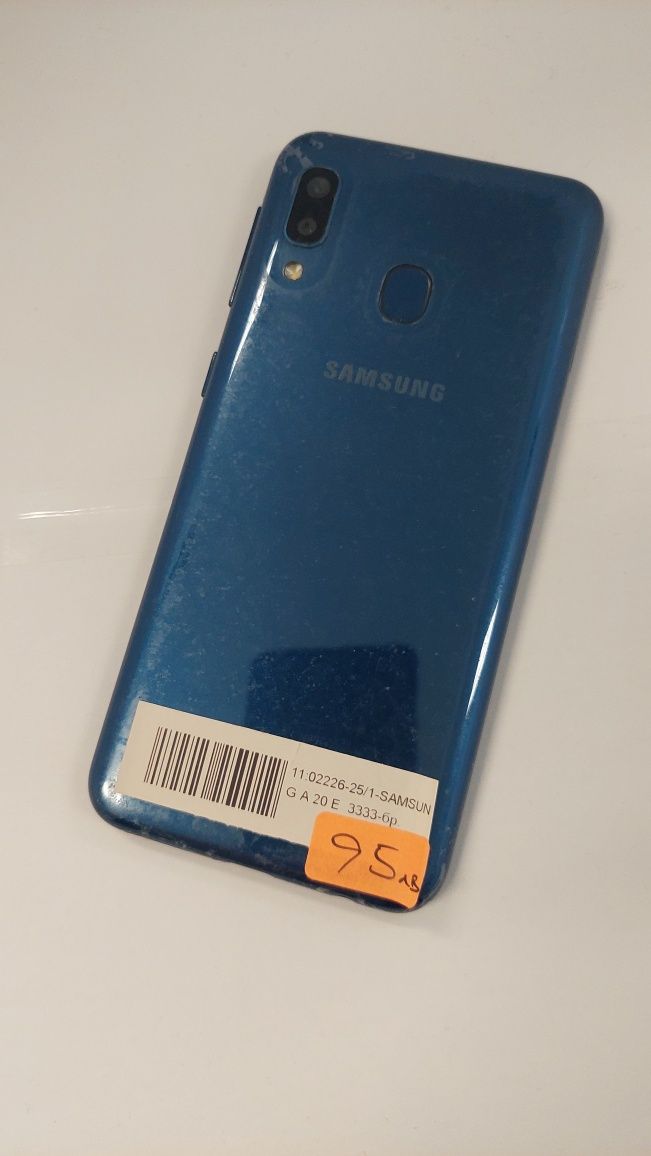 Samsung A20E Цвят Син Телефон Втора Употреба Тестван и Проверен