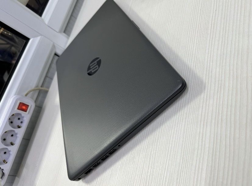 Ноутбук Intel I3