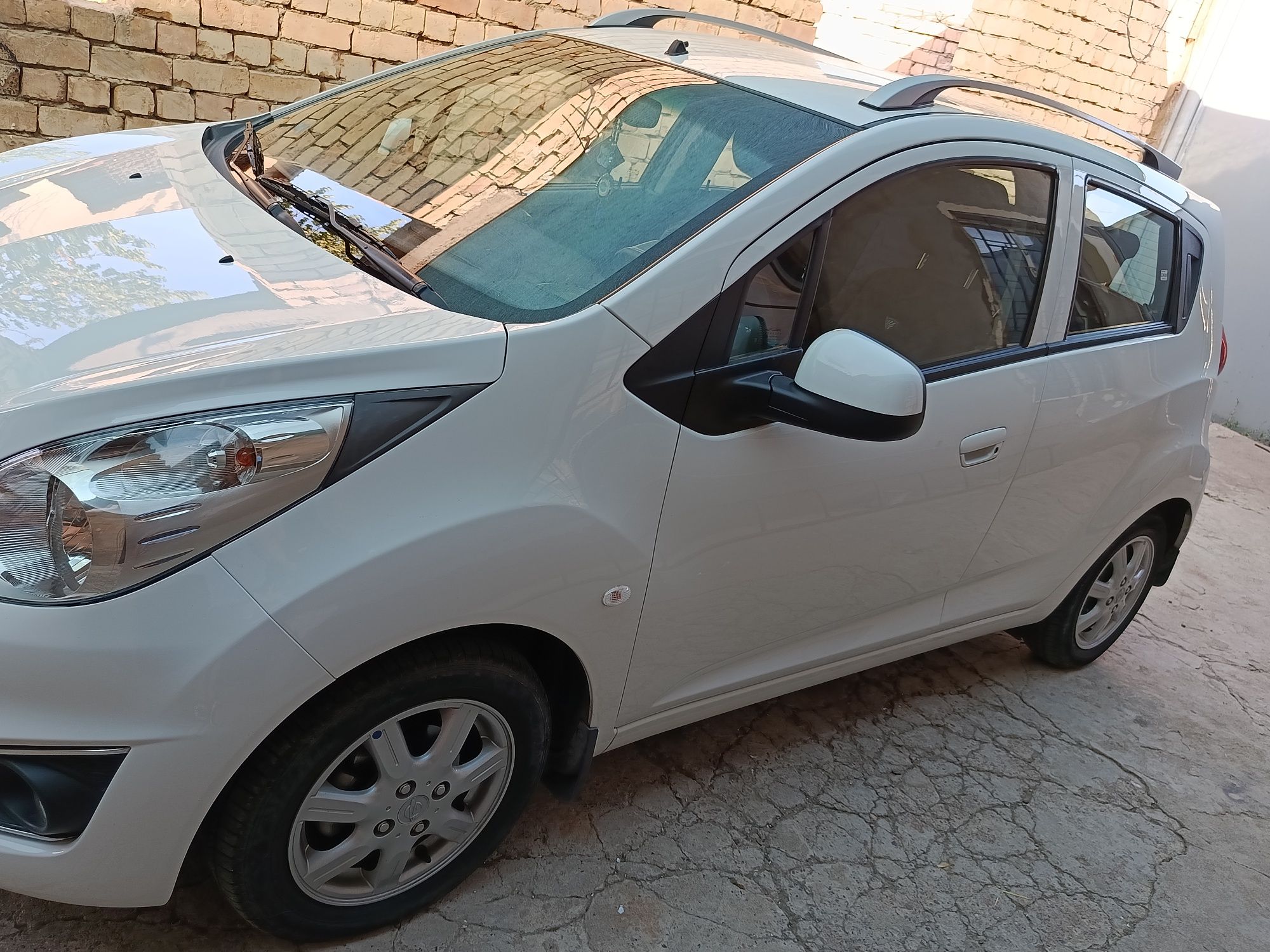 Продается Spark Ravon R2