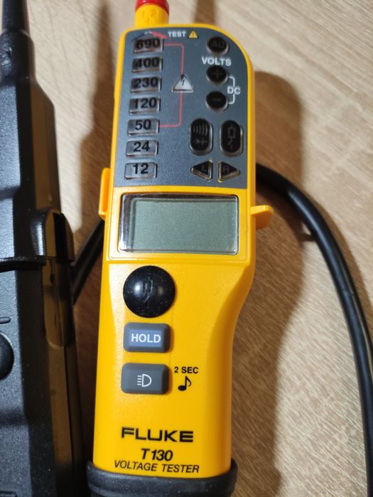 Multimetru digital Fluke T 130 Nou