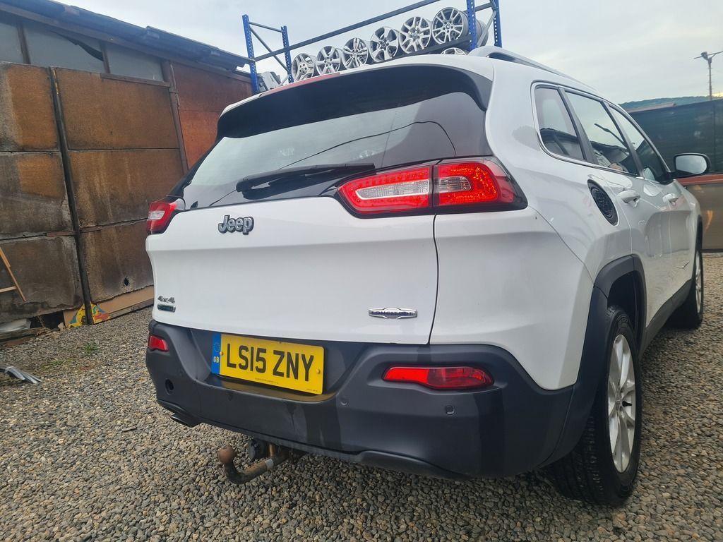 Bara spate Jeep Cherokee V 2013 - 2017 SUV 4 Usi ALB (951)