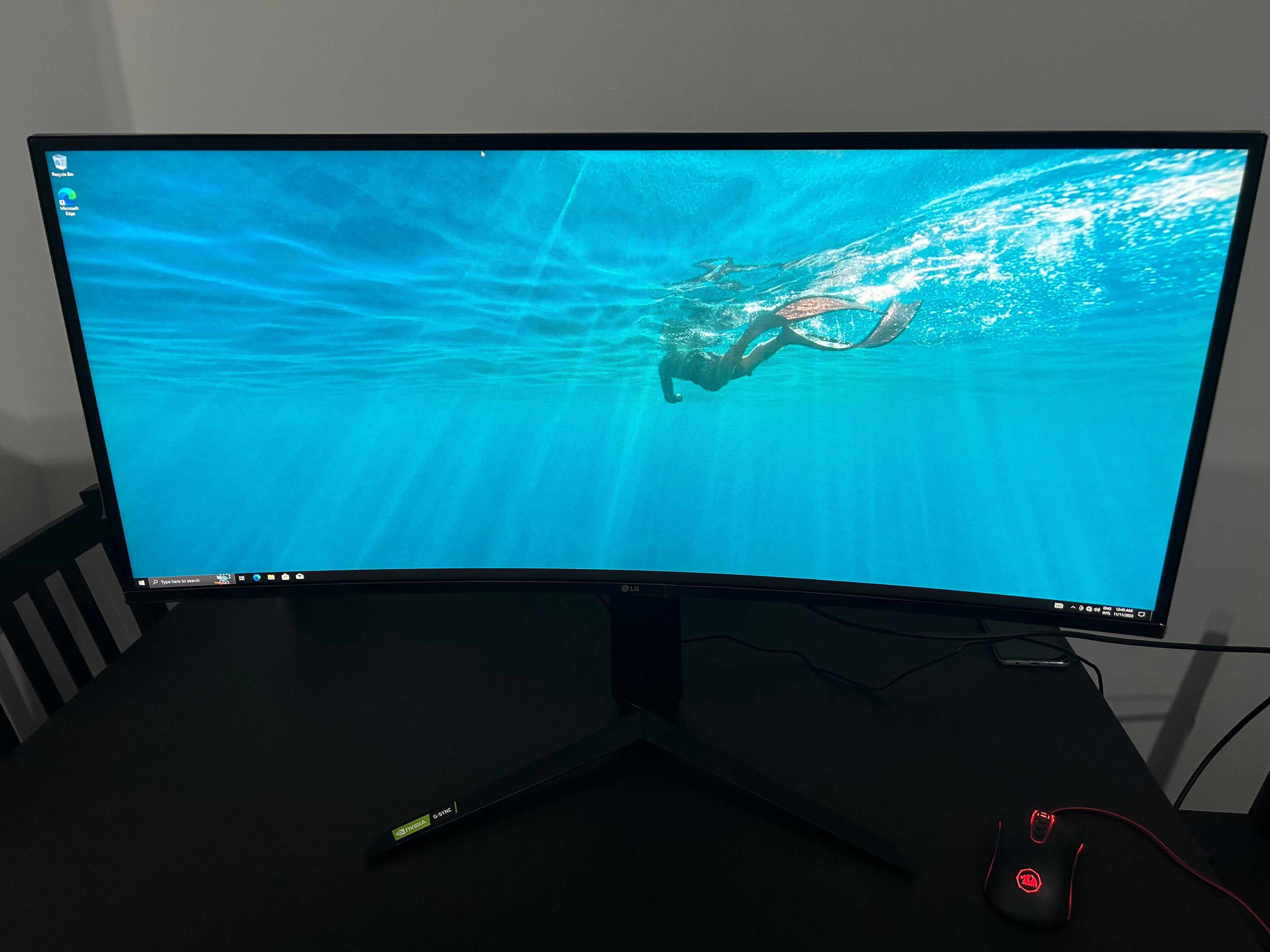 Monitor gaming Lg ultra gear curved 34” ultra wide