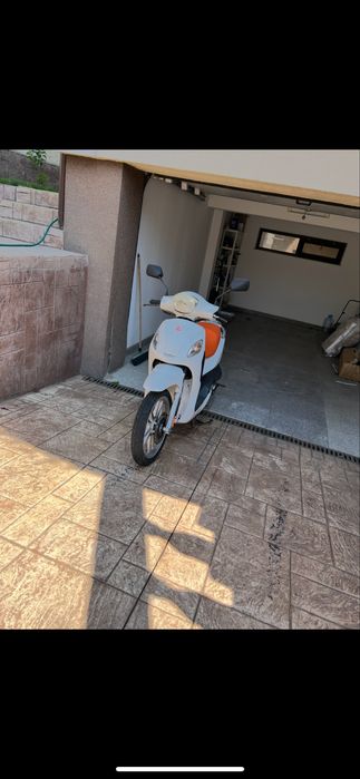Scuter 125cc cat B