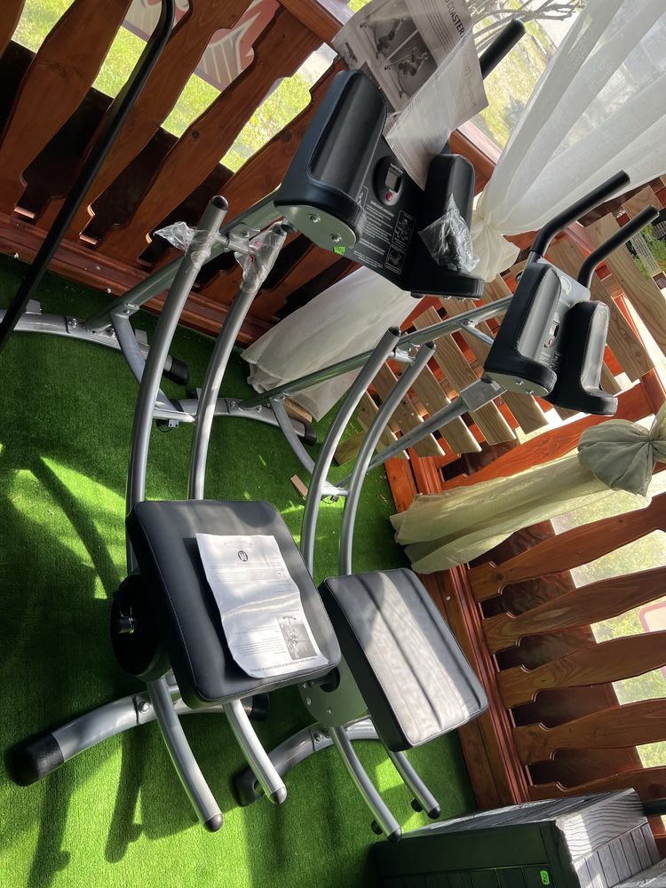 Aparat inclinat abdomene fitness
