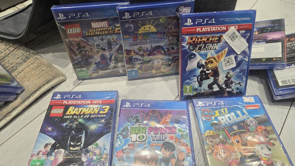 Диски ps4 любой диск из этого фото 255000 сум