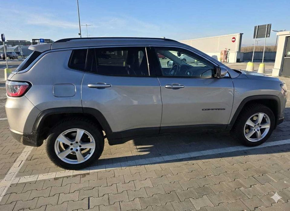 Jeep Compass full