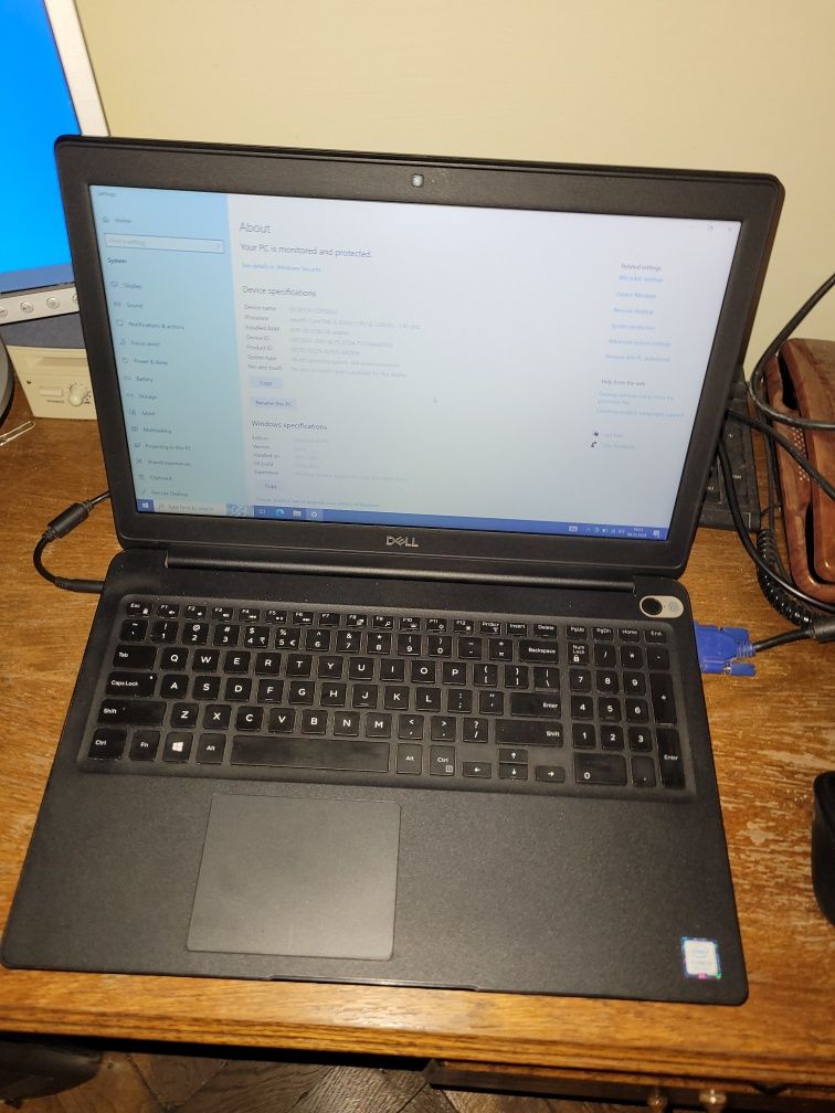 Laptop i5 generatia8