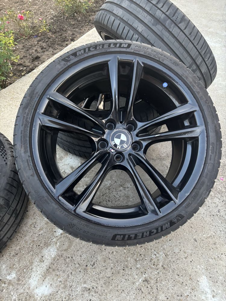 Продава се джанти 5x120 R20