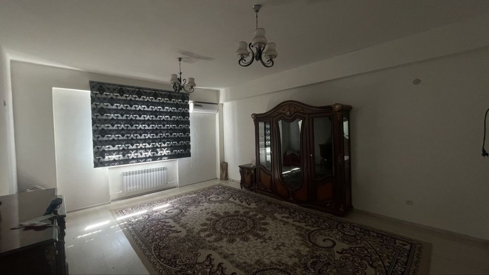 Срочно продается квартира локомотив 3/9/9(97м2)