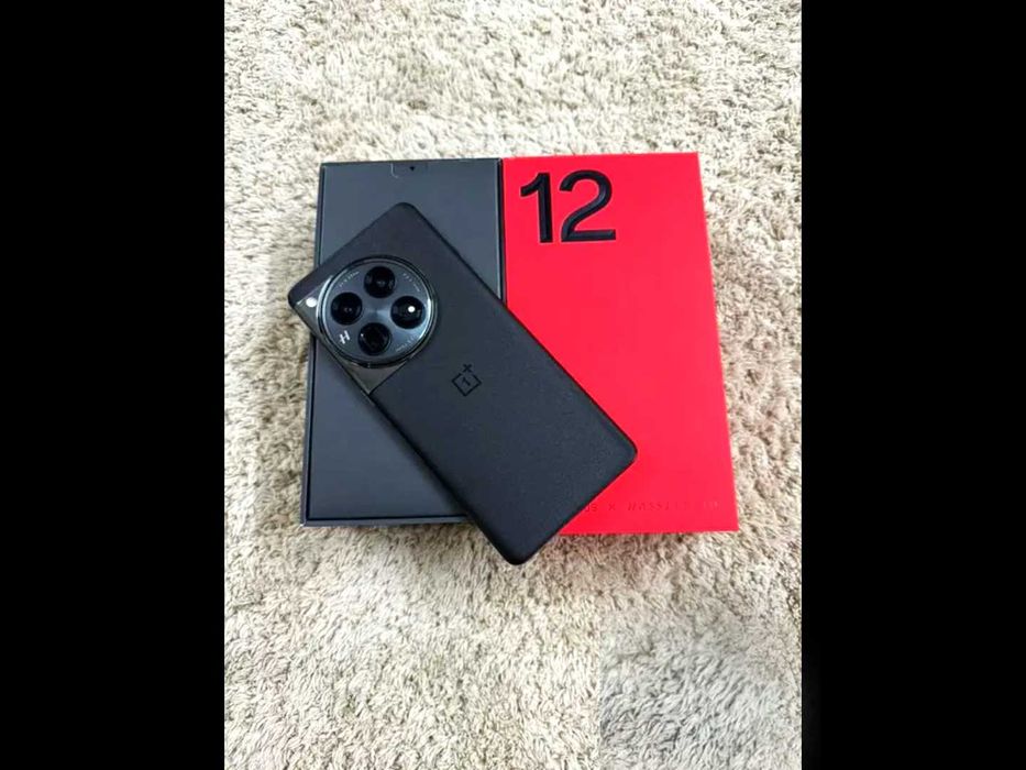 Vând/Schimb Oneplus 12 5g Black 512g ca Nou Dual Sim Full box Liber