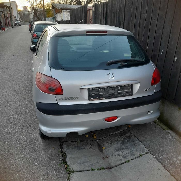 Vand masina peugeot 206