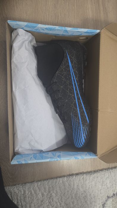 Мъжки бутонки (чисто нови)