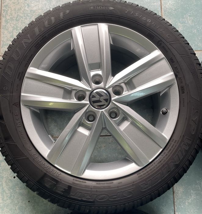 Jante aliaj R17 originale VW T5 T6 anvelope 215/60/17 C Dunlop 2020