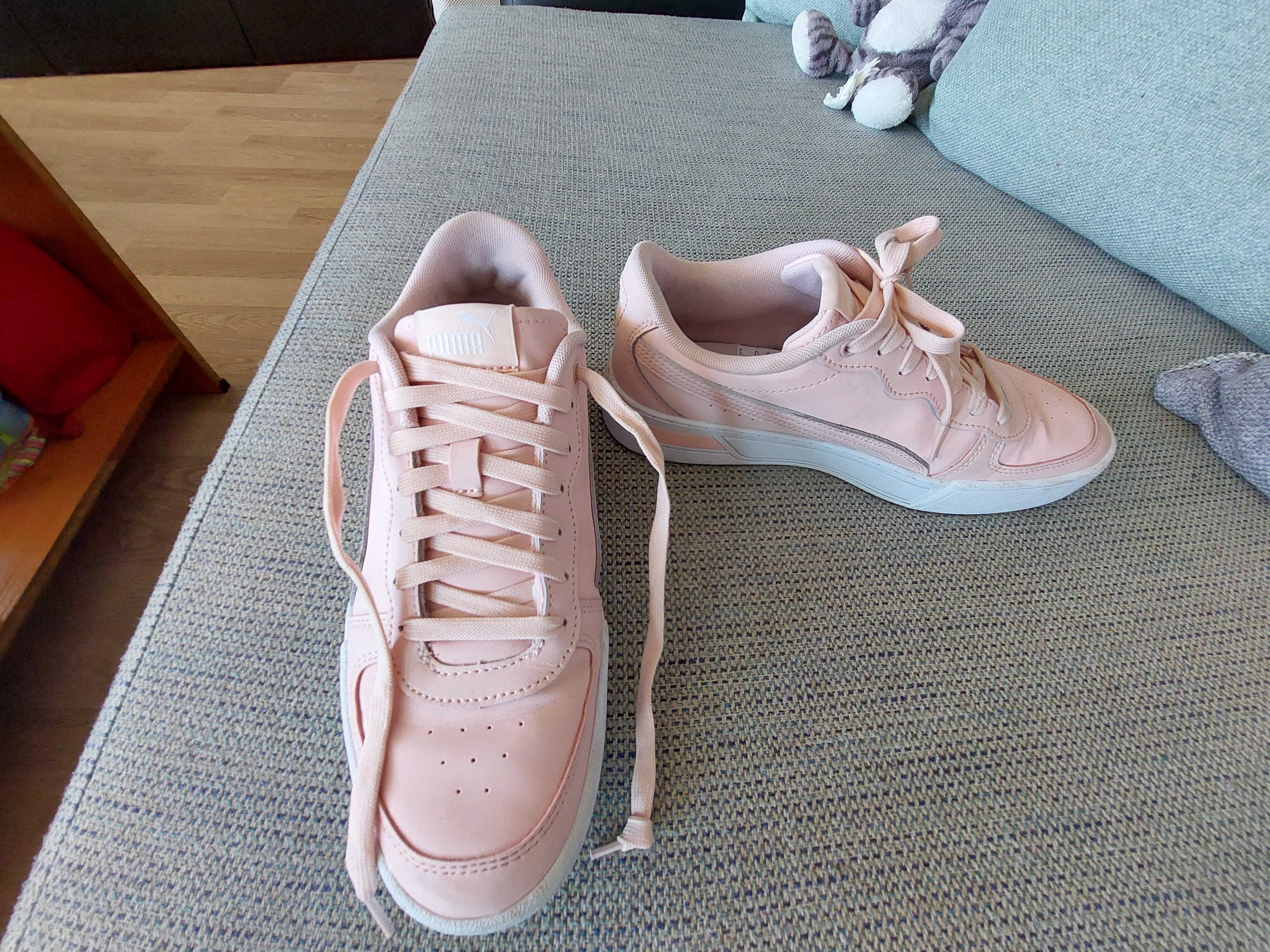 Дамски кецове Puma