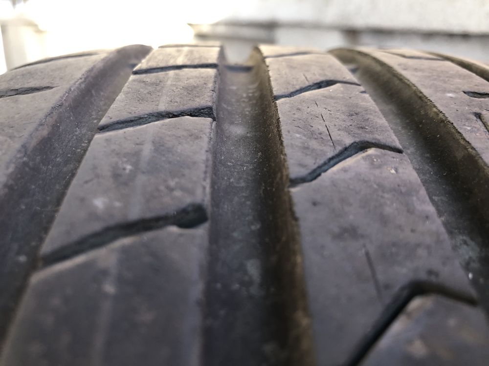 Anvelope Vara Continental PremiumContact 7 205/55R16 91V