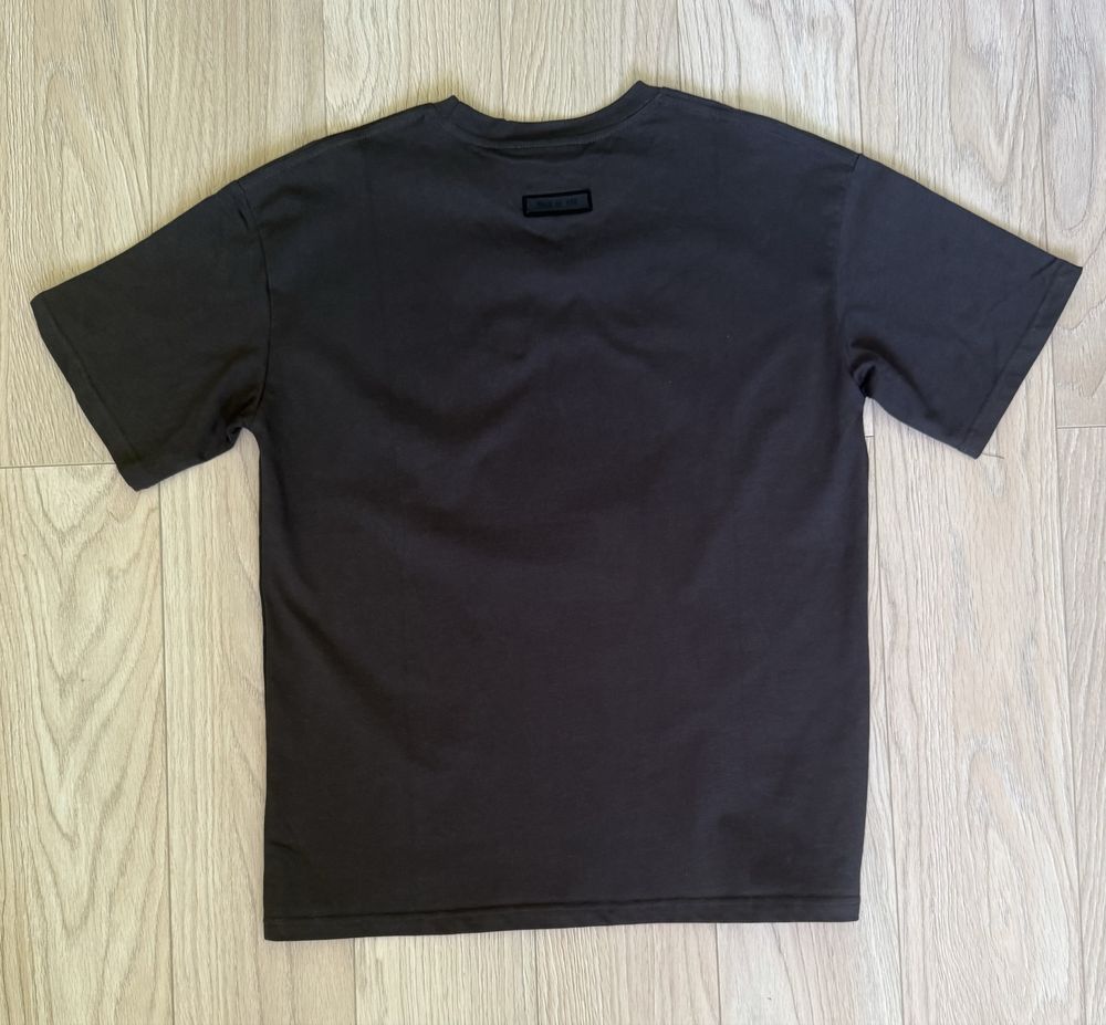 Essentials Fear of God летен екип