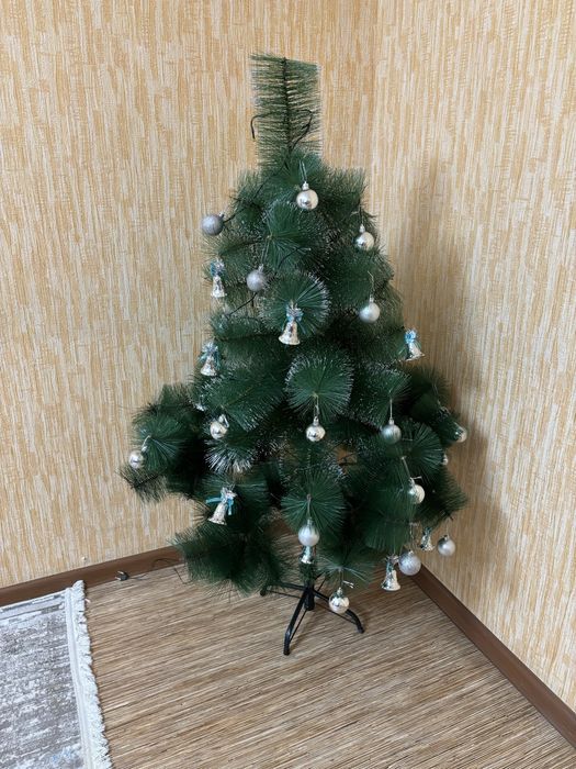 Продам елку новогодняя