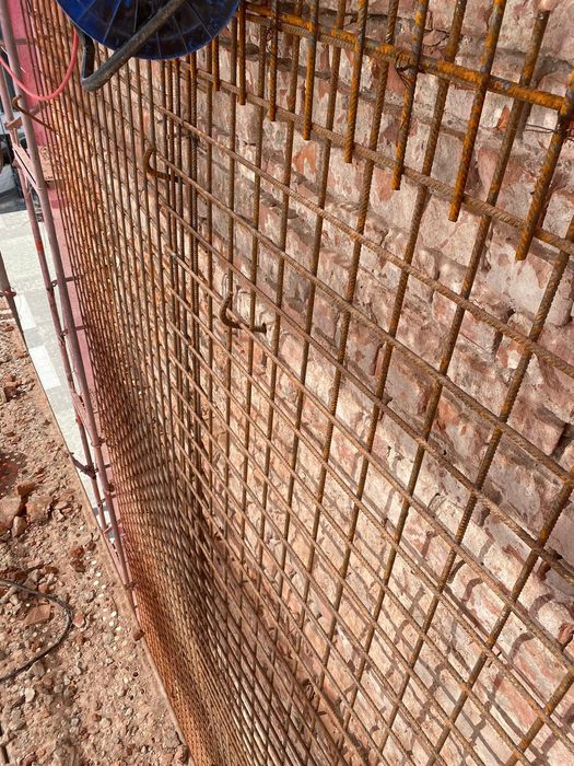 Construcți exterioare și interioare