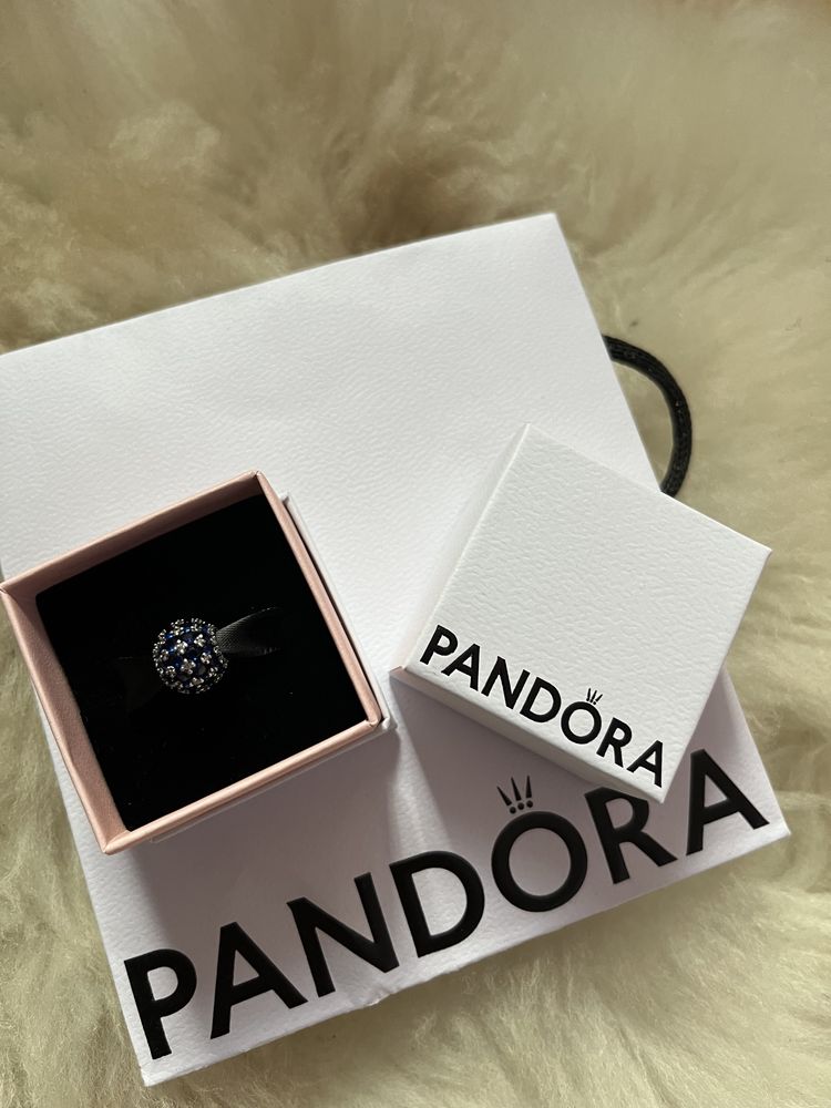 Pandora Талисман “Време”