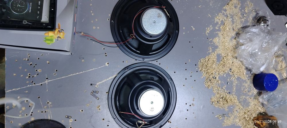 Калонка и мафон доя машыны