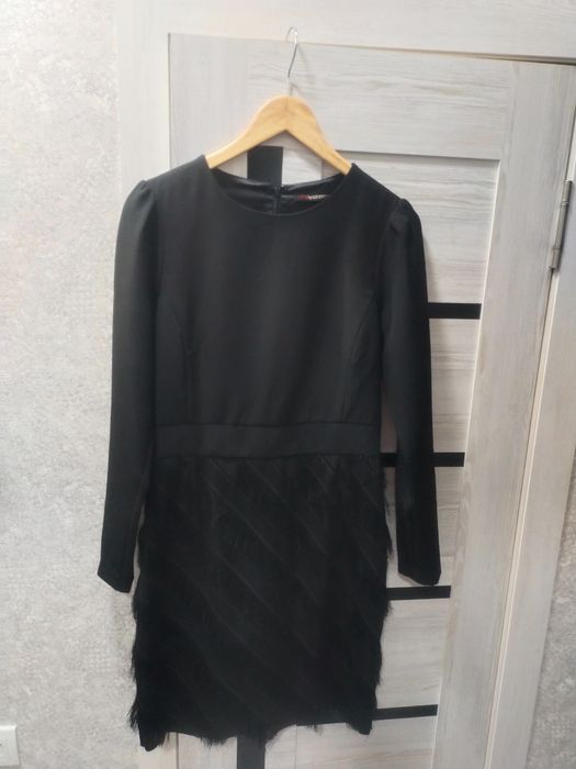 Платье Love republic.