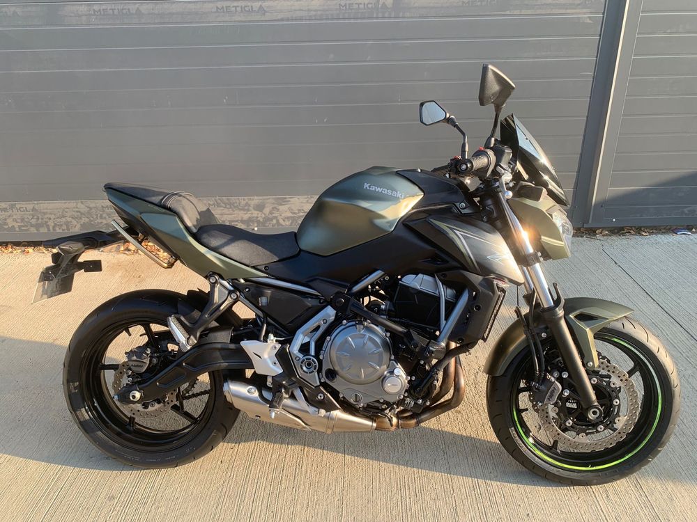 Funmoto Kawasaki Z650 ABS permis A2 11mii km